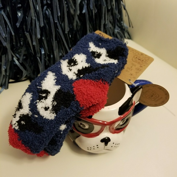 Bulldog socks and mug gift set - Picture 5 of 5